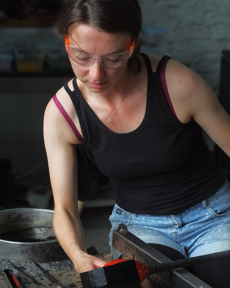 Amy Casto, glassblowing tutor