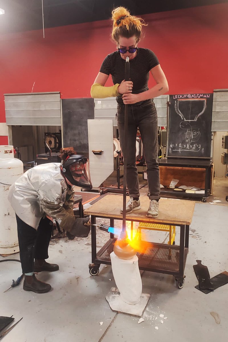 Sadhbh-Mowlds-Glass-Mould-Blowing-08 Sadhbh Mowlds - Glassblowing into mould